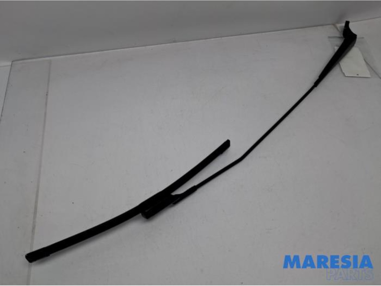 Citroen - Berlingo - Front wiper arm