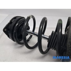 Renault - Scenic - Front shock absorber rod, right