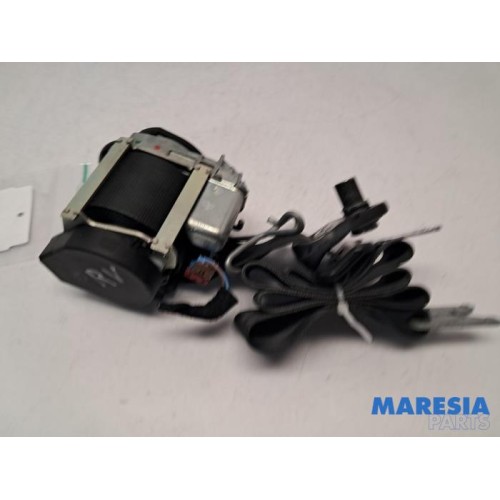 Renault - Scenic - Front seatbelt, right