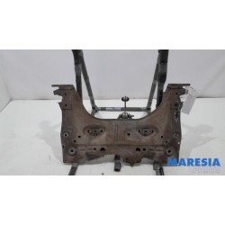 Renault - Clio - Subframe