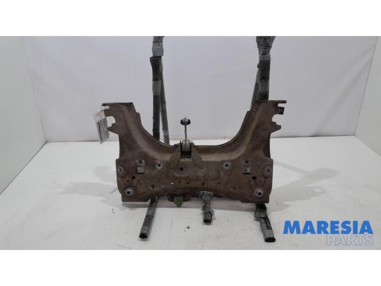 Renault - Clio - Subframe