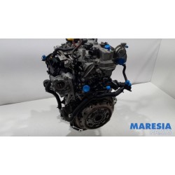 Renault - Clio - Engine