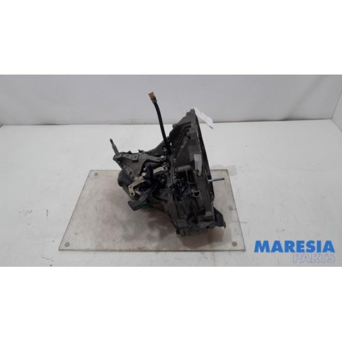 Renault - Clio - Gearbox