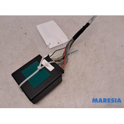 Renault - Scenic - Towbar module