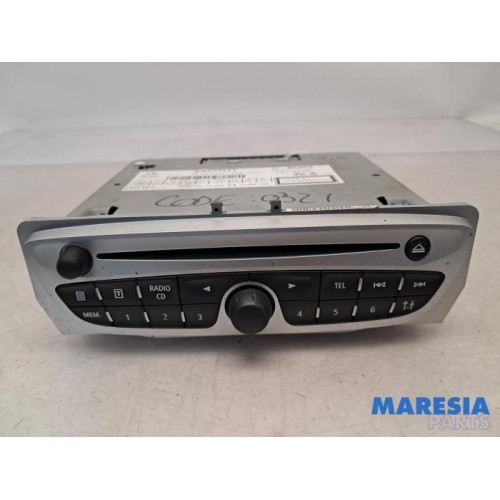 Renault - Scenic - Radio CD player