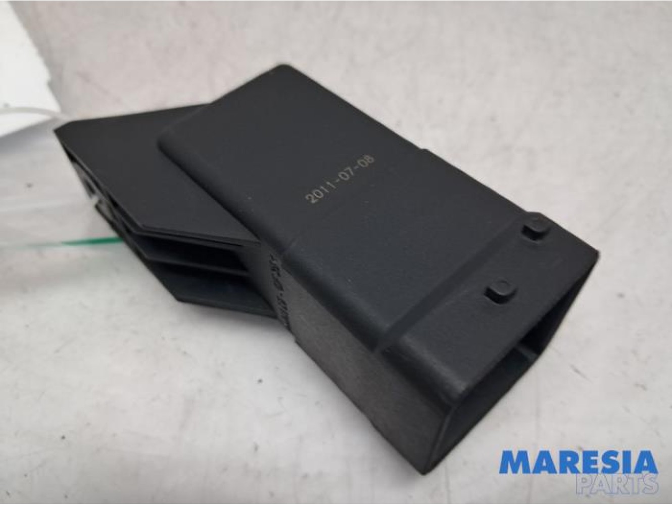 Renault - Scenic - Glow plug relay