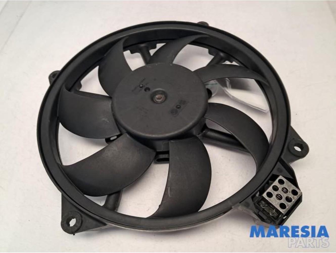 Renault - Scenic - Fan motor