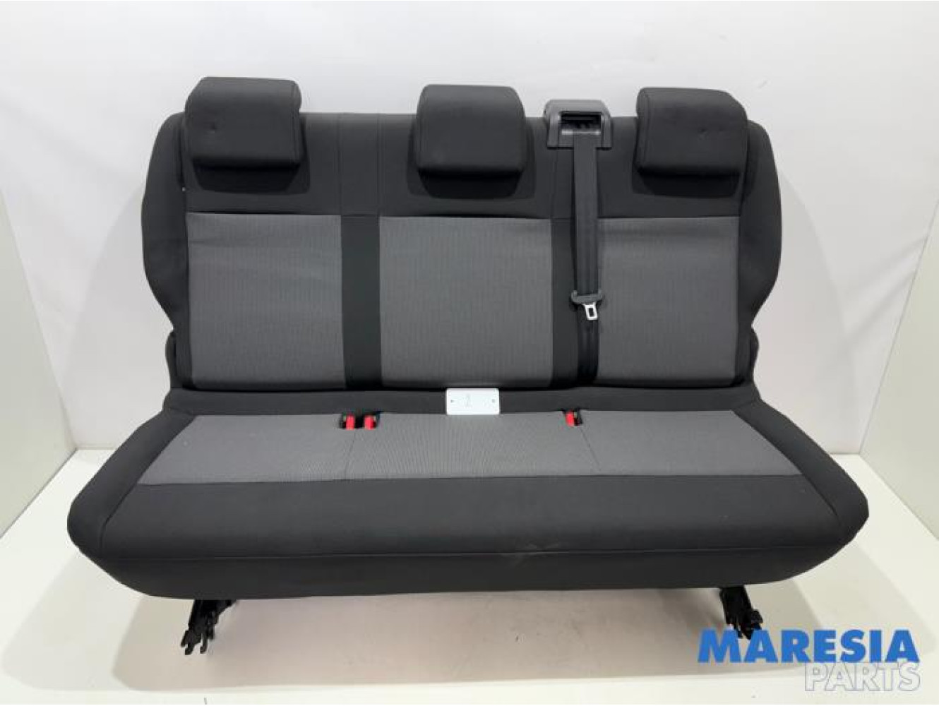 Opel - Zafira - Rear bench seat