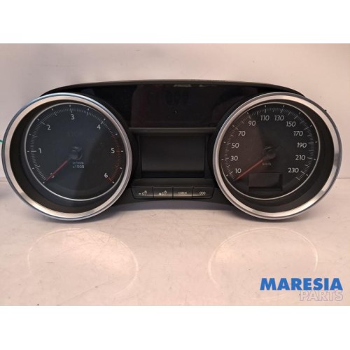Peugeot - 508 - Instrumentenbrett