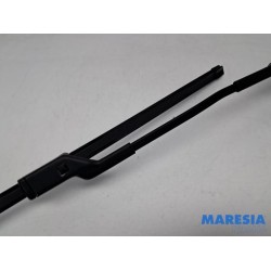 Fiat - 500 - Front wiper arm