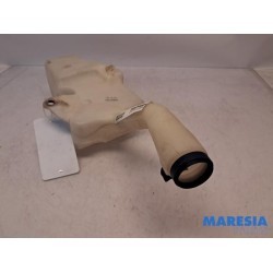 Fiat - 500 - Front windscreen washer reservoir
