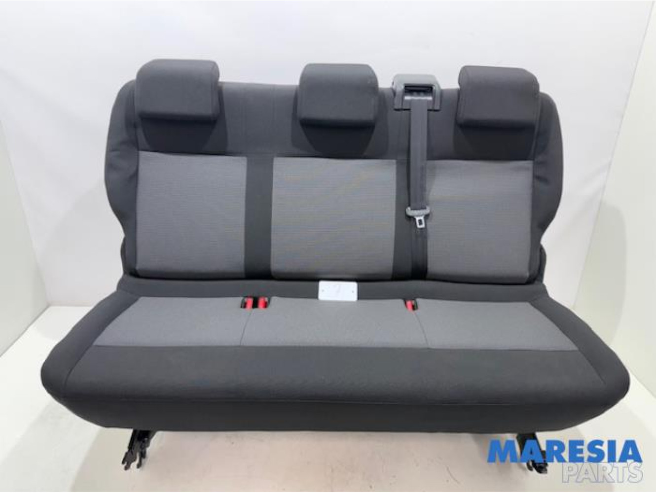 Opel - Zafira - Rear bench seat