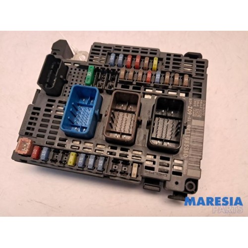 Peugeot - 508 - Fuse box