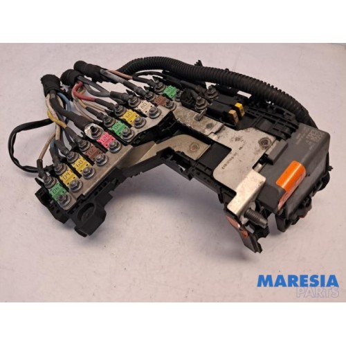 Peugeot - 508 - Fuse box