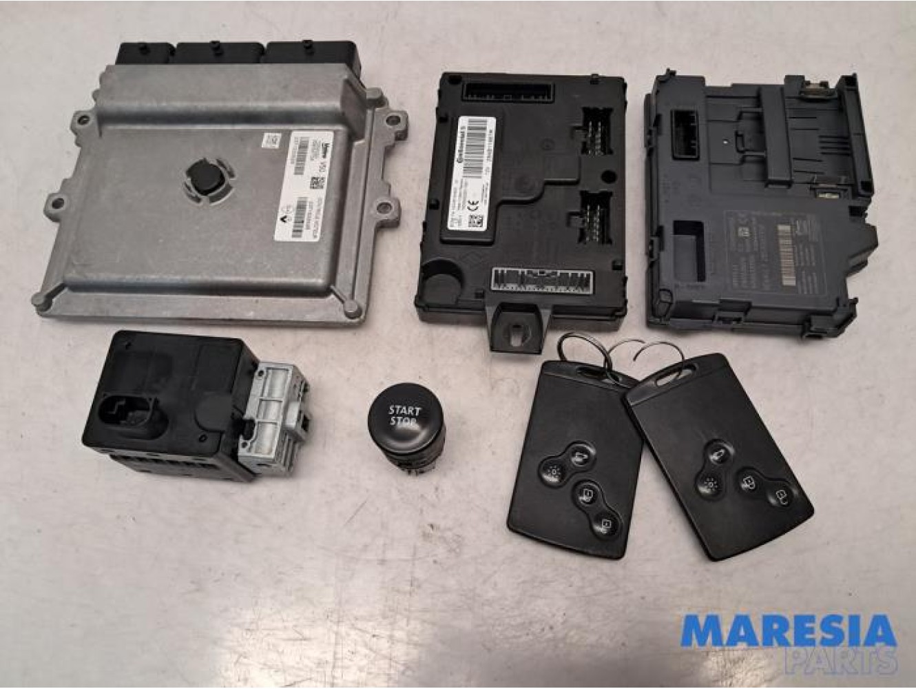 Renault - Clio - Engine management computer