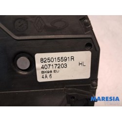 Renault - Clio - Deurslot Mechaniek 4Deurs links-achter