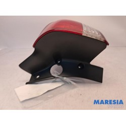 Renault - Clio - Taillight, right