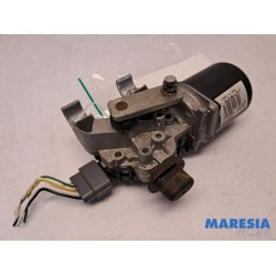 Renault - Clio - Front wiper motor