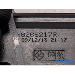 Renault - Clio - Tank flap lock motor