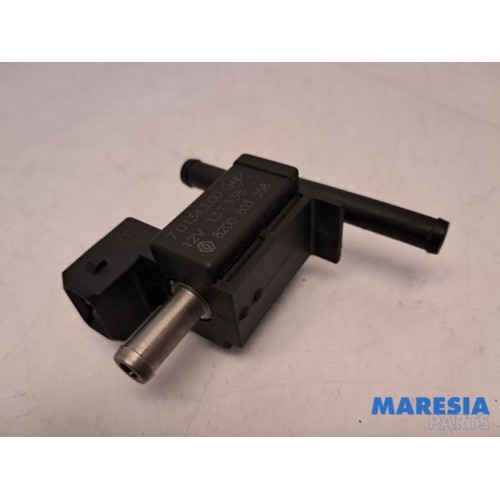 Renault - Clio - Turbo pressure regulator