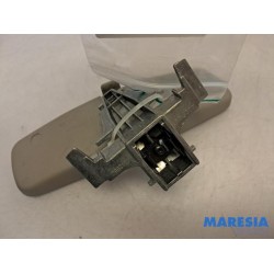 Renault - Clio - Rear view mirror