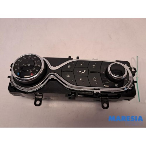 Renault - Clio - Heater control panel