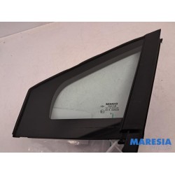 Renault - Clio - Quarter light, front left