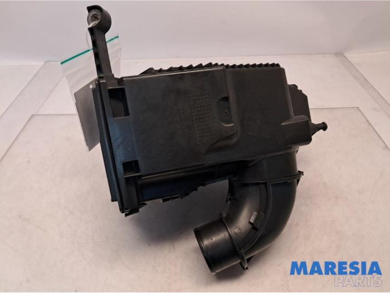 Renault - Clio - Air box