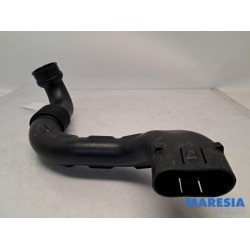 Renault - Clio - Air intake hose