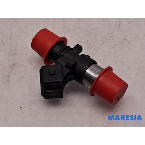 Renault - Twingo - Injector (petrol injection)