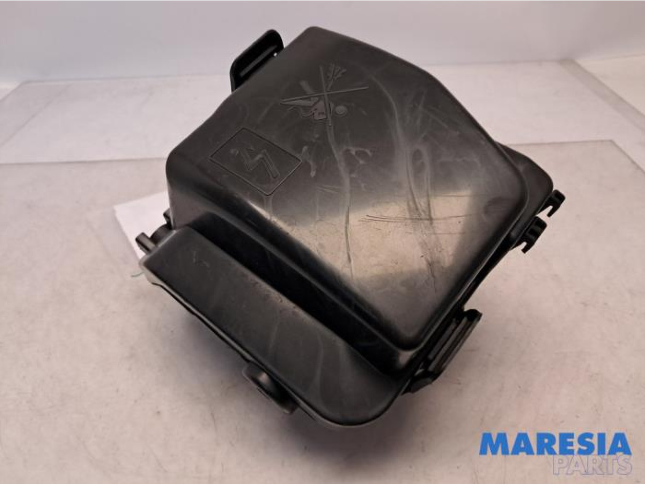 Renault - Clio - Fuse box