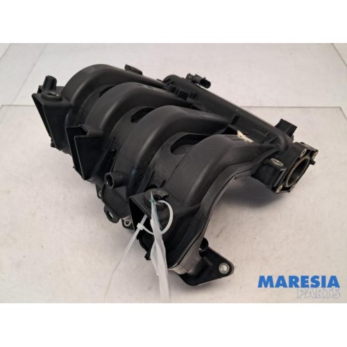 Renault - Twingo - Intake manifold