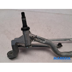 Renault - Clio - Wiper mechanism