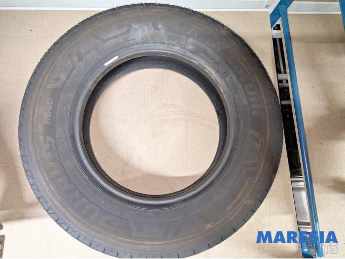 Renault - Master - Tyre
