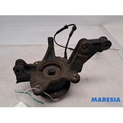 Renault - Clio - Knuckle, front left