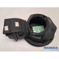 Renault - Clio - Tank Klep