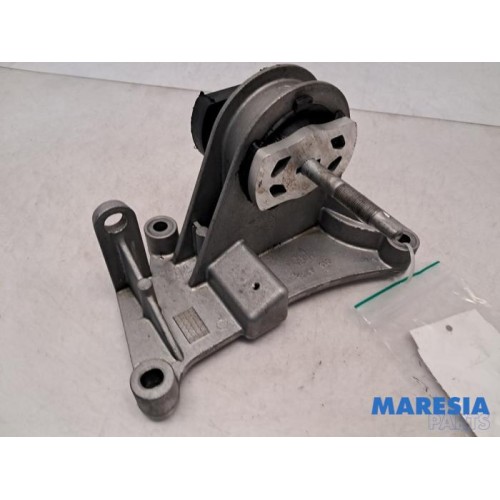 Fiat - Panda - Engine mount