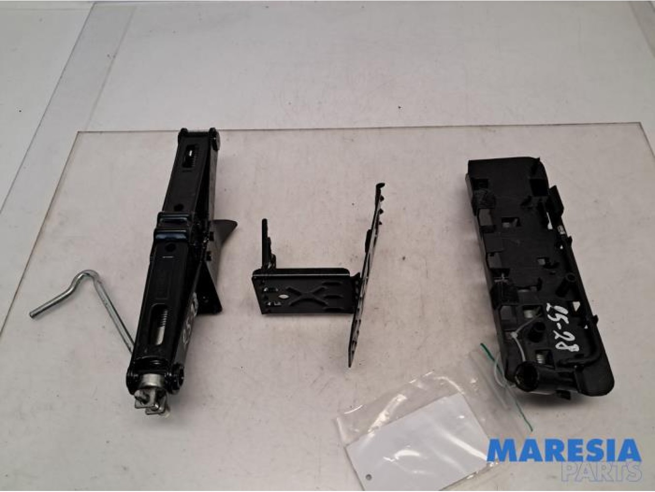Peugeot - Partner - Jack set
