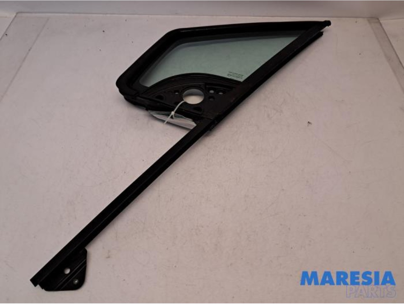 Peugeot - Partner - Quarter light, front left