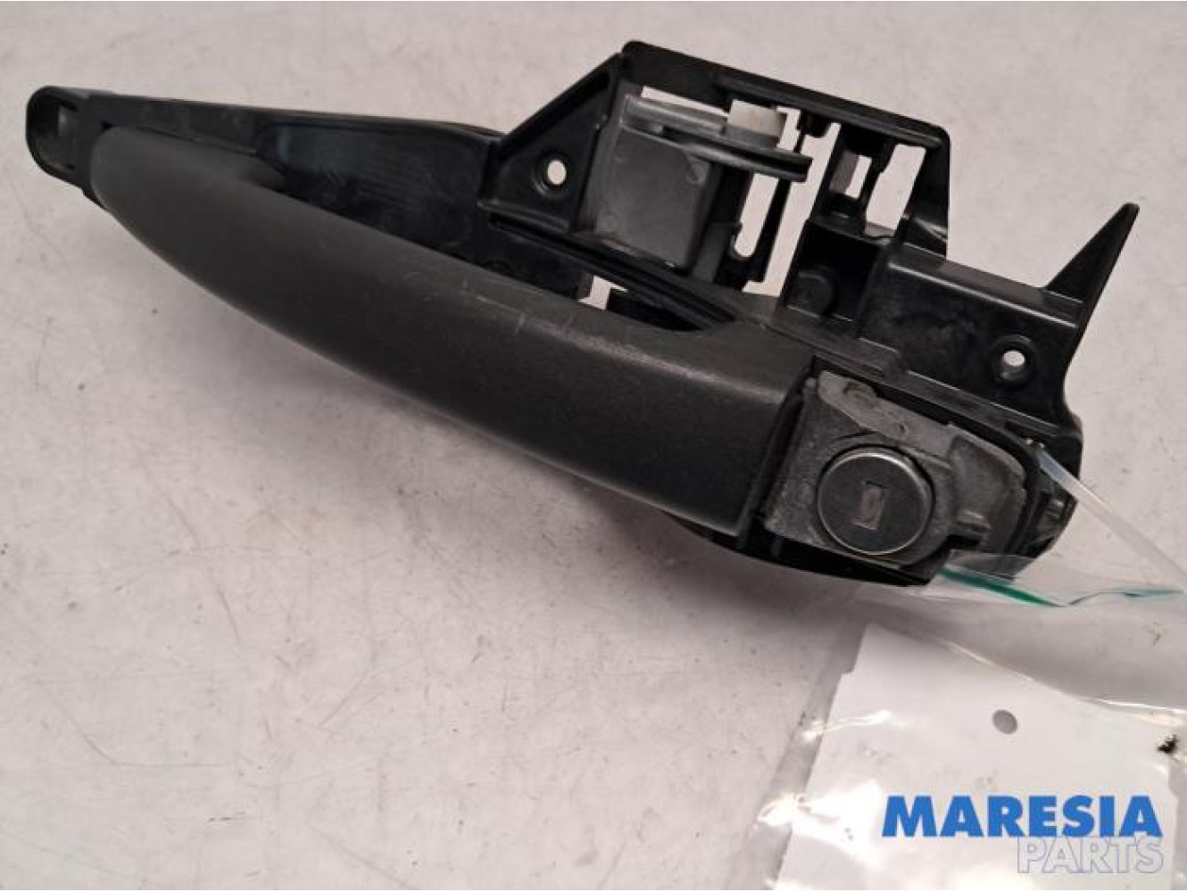 Peugeot - Partner - Minibus/van rear door handle