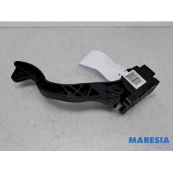 Peugeot - Partner - Gaspedal