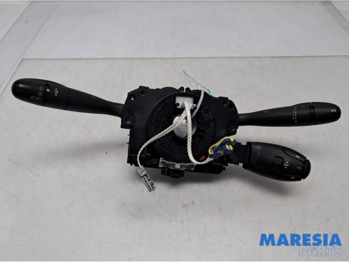 Peugeot - Partner - Steering column stalk