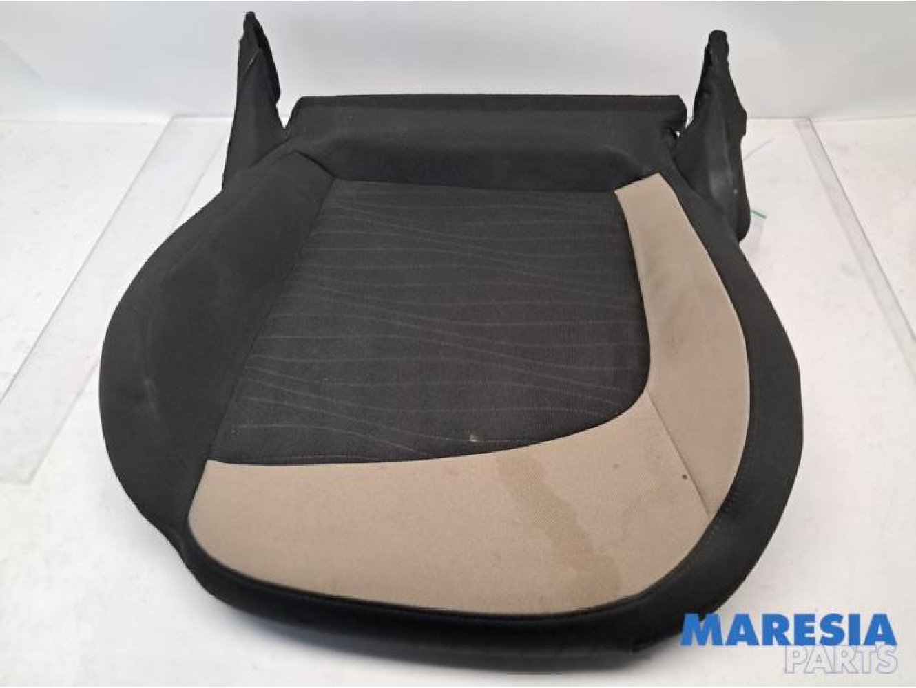 Citroen - C4 Picasso - Sitz Verkleidung links