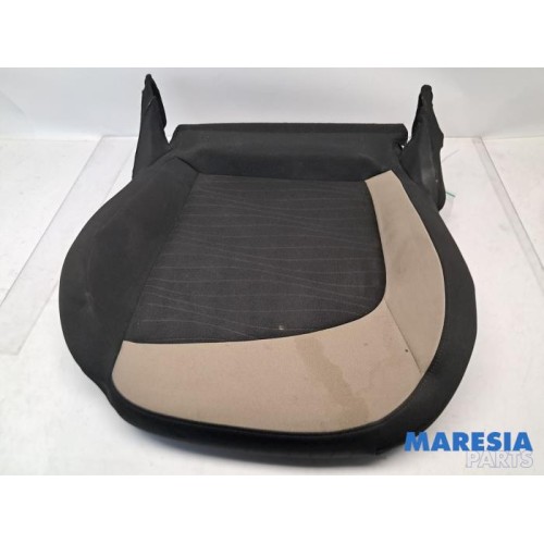 Citroen - C4 Picasso - Seat upholstery, left
