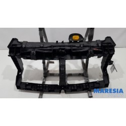 Renault - Trafic - Front panel