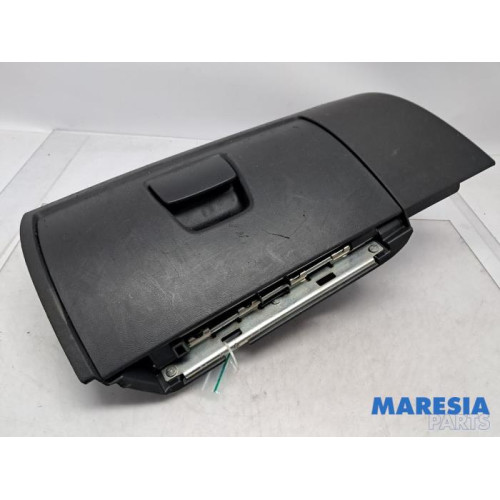 Fiat - Ducato - Glovebox