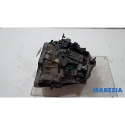 Renault - Trafic - Versnellingsbak