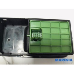 Fiat - Ducato - Multi-functional window switch