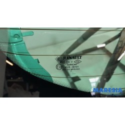 Renault - Clio - Tailgate