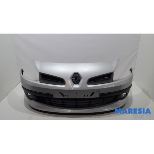 Renault - Clio - Front bumper